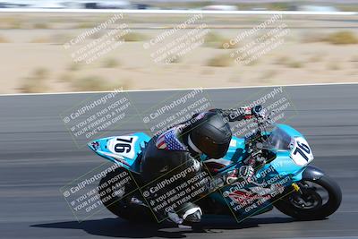 media/Apr-09-2023-SoCal Trackdays (Sun) [[333f347954]]/Turn 12 Inside (930am)/